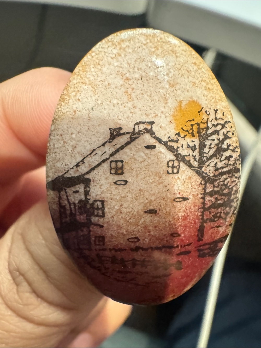 Vinatge Hand-Painted Scenic Oval brooch- Sunset Tones - Picture 5 of 8